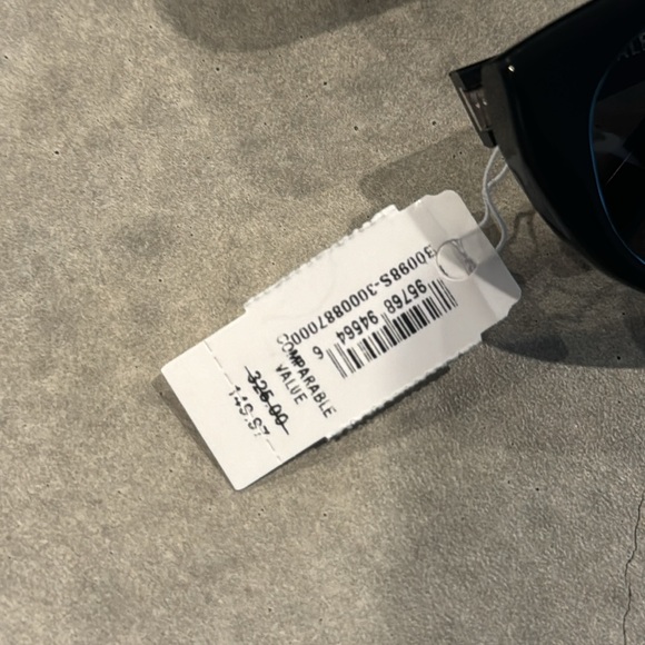 NWT BALENCIAGA BB0098S BLACK FLAT TOP SUNGLASSES - Picture 5 of 9